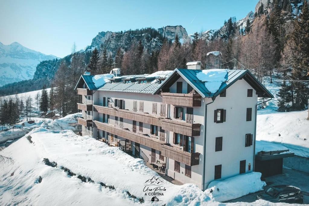 Una Perla A Cortina Cortina dʼAmpezzo Extérieur photo